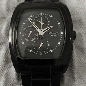 Kenneth Cole New York Black Watch